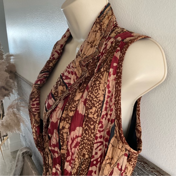 Chico vest with silk trim size 0 (small) - Picture 2 of 7